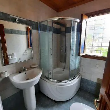 Milea Byron House Holiday home *